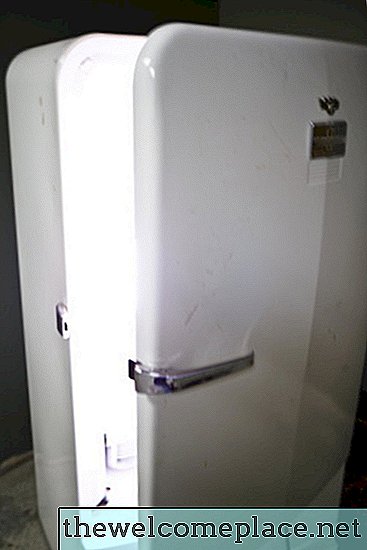 Cómo saber cuándo un refrigerador necesita más freón