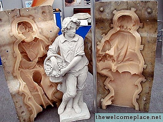 Cómo hacer moldes de estatuas de hormigón