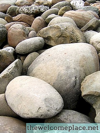 Como fazer pedras falsas e pedregulhos