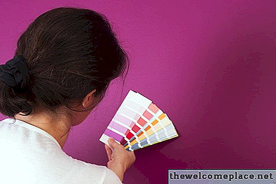 كيفية مطابقة لون طلاء الجدران الداخلية