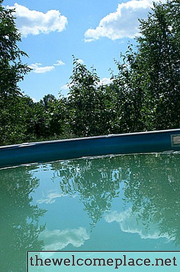 Hoe een bovengronds zwembad te meten