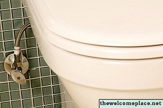 Hoe te meten voor een 10 inch of 12 inch ruw in voor een toilet