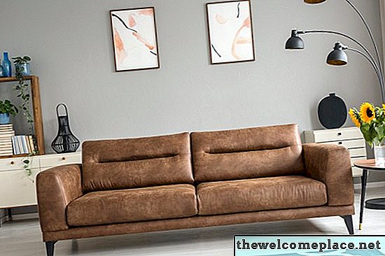 革のソファを自然に潤す方法