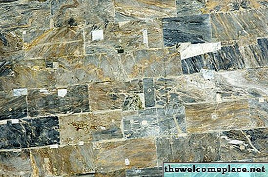 Cómo pintar azulejos de mármol