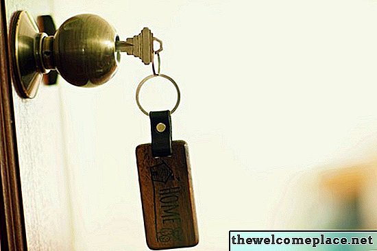Comment enlever un bouton de porte avec un loquet brisé