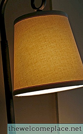 Jak opravit stínidlo lampy
