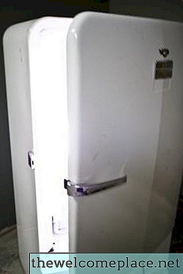 Wie man einen Kühlschrank herunterfährt
