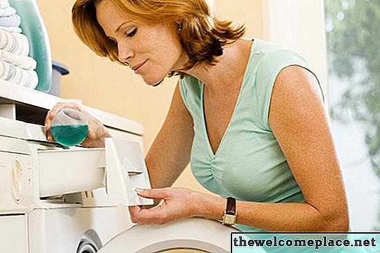 כיצד להשרות בגדים במכונת כביסה בעלת עומס קדמי