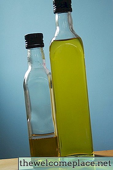 Hvordan myke lær med olivenolje