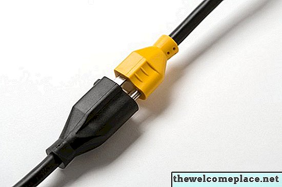 Cómo empalmar un cable de extensión