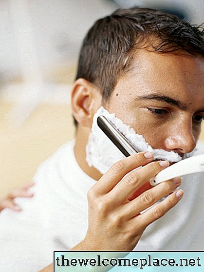 Cómo quitar el óxido de las cuchillas de afeitar