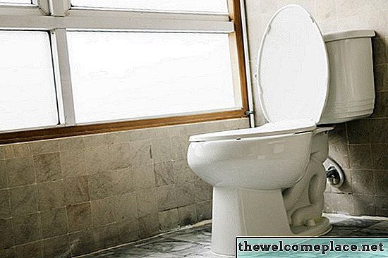 A Gleccser-öböl WC-jének elhárítása