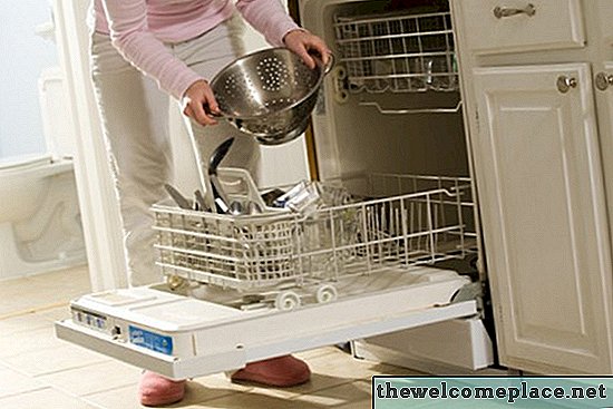 Cómo solucionar problemas de un lavavajillas Kenmore 665