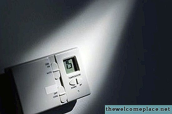 Kaip pašalinti „Luxpro“ termostato triktis