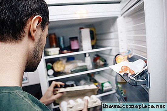 Как да отстраните проблеми с температурата на хладилника