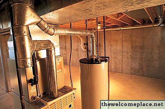 Cómo bajar la temperatura en los calentadores de agua Rheem