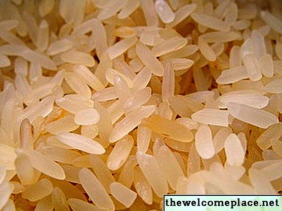 Comment utiliser le riz pour contrôler l'humidité
