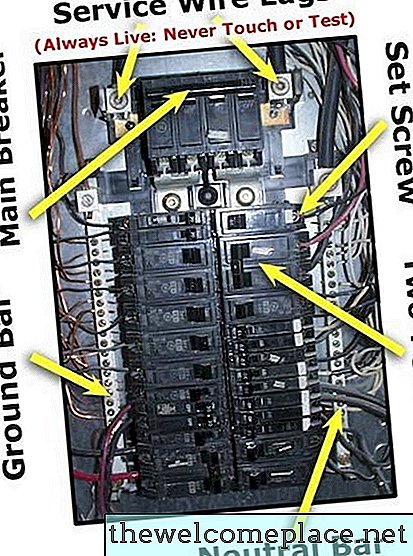 Cómo conectar una caja de interruptores principal