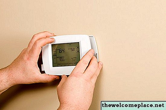 Verdrahtung eines Thermostats mit blauem Draht