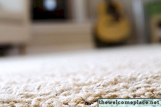Peróxido de hidrogênio como limpador de carpetes