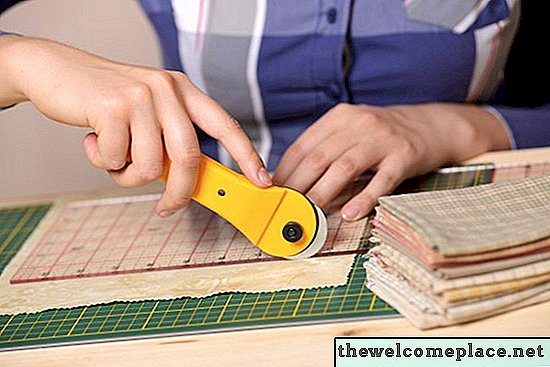 Las dimensiones ideales para una mesa de corte para coser