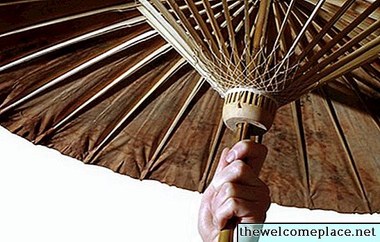 Instruksjoner om hvordan du lager en kinesisk paraply