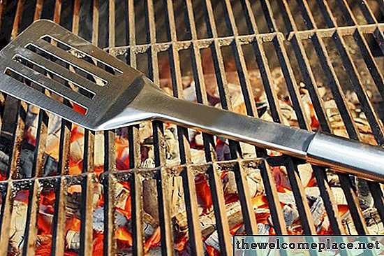 Használható-ea WD-40 a grill-grill tisztításához?