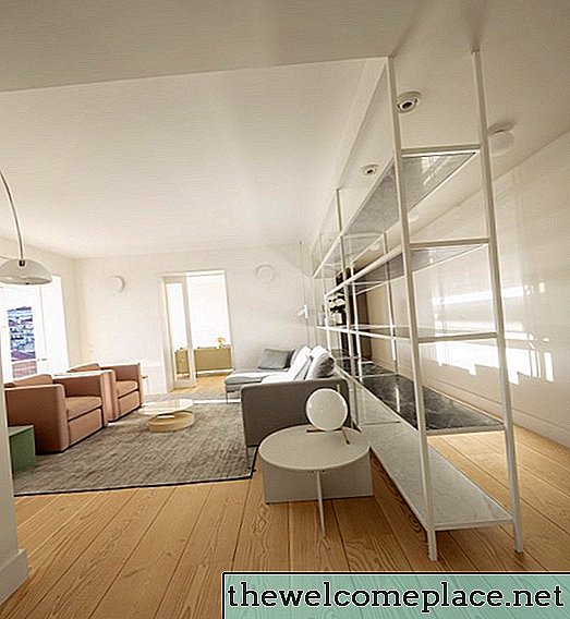 Um apartamento de Lisboa utiliza o minimalismo para maximizar o espaço