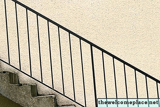 Normes du Minnesota pour la hauteur de la main courante d'escalier