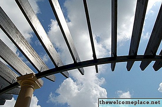 Opções para telhados transparentes de pérgola