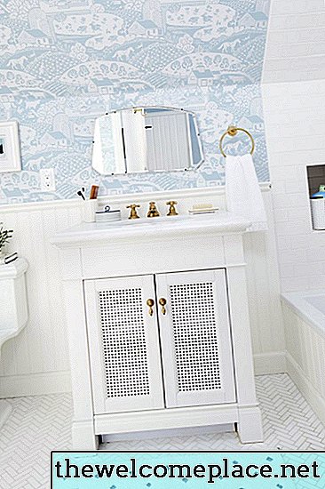 Prédiction: ces idées de salle de bains entièrement blanches arrêteront les minimalistes sur leurs traces
