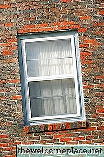 Raisons pour lesquelles les fenêtres d'un foyer ne se ferment pas, ne se verrouillent pas