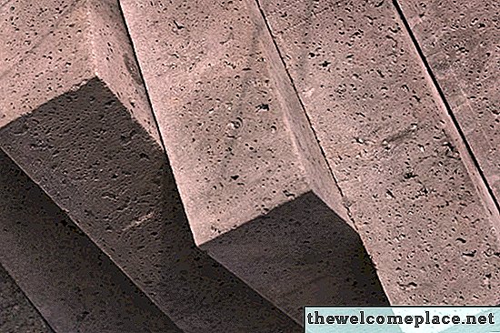 La relación arena / mortero para colocar bloques de concreto