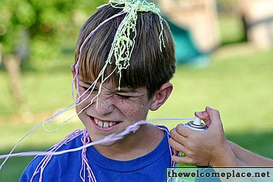 Tips Menghilangkan Stain Silly String