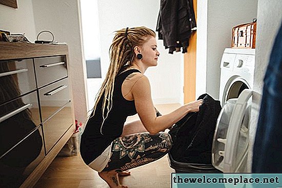 Kleine Waschmaschine und Trockner für kleine Räume