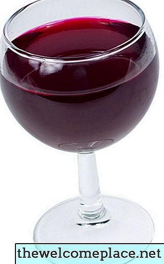 와인 잔의 표준 크기 및 치수