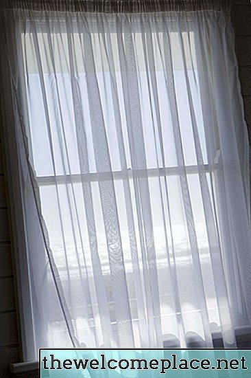 Técnicas para acortar cortinas transparentes