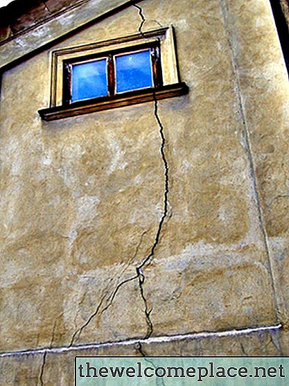 Conseils pour couvrir les vieux murs de plâtre
