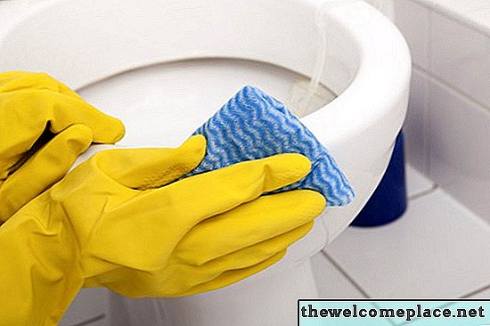 Care sunt ingredientele active în produsele de curățare a toaletei?
