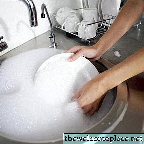 Was sind die chemischen Inhaltsstoffe in Ivory Liquid Dishwashing Soap?