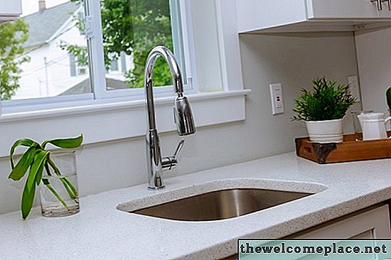 Các vật liệu bồn rửa nhà bếp bền nhất là gì?