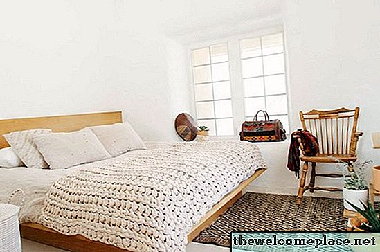 Колика је цена надоградње на кревет велике величине?
