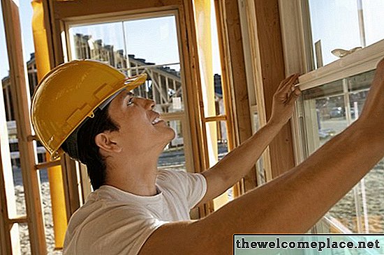 Qual é a diferença entre Level e Plumb?