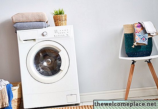 O que saber sobre a substituição de mangueiras de máquinas de lavar