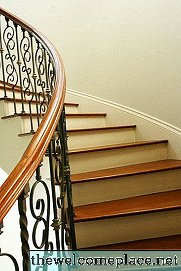 ¿Qué tipo de lijadora para escaleras de madera dura?