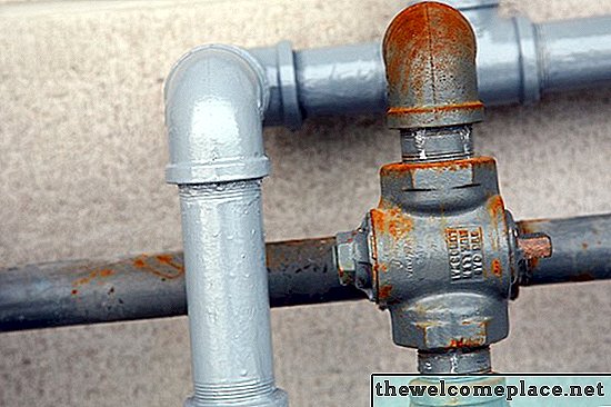 Warum zischen Luft in meinen Wasserleitungen?