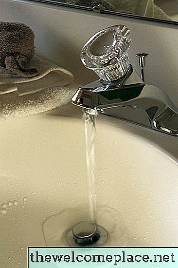 Pourquoi un robinet devient-il soudain rigide?